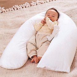 Безопасная подушка для маленького ребенка